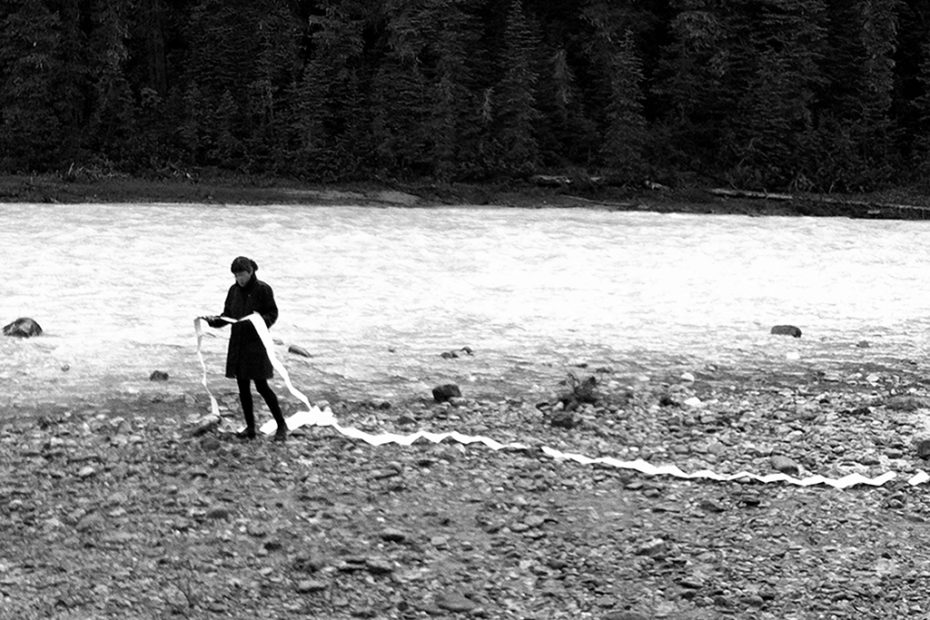 trail behind a reading-b&w-1024X758-website copy